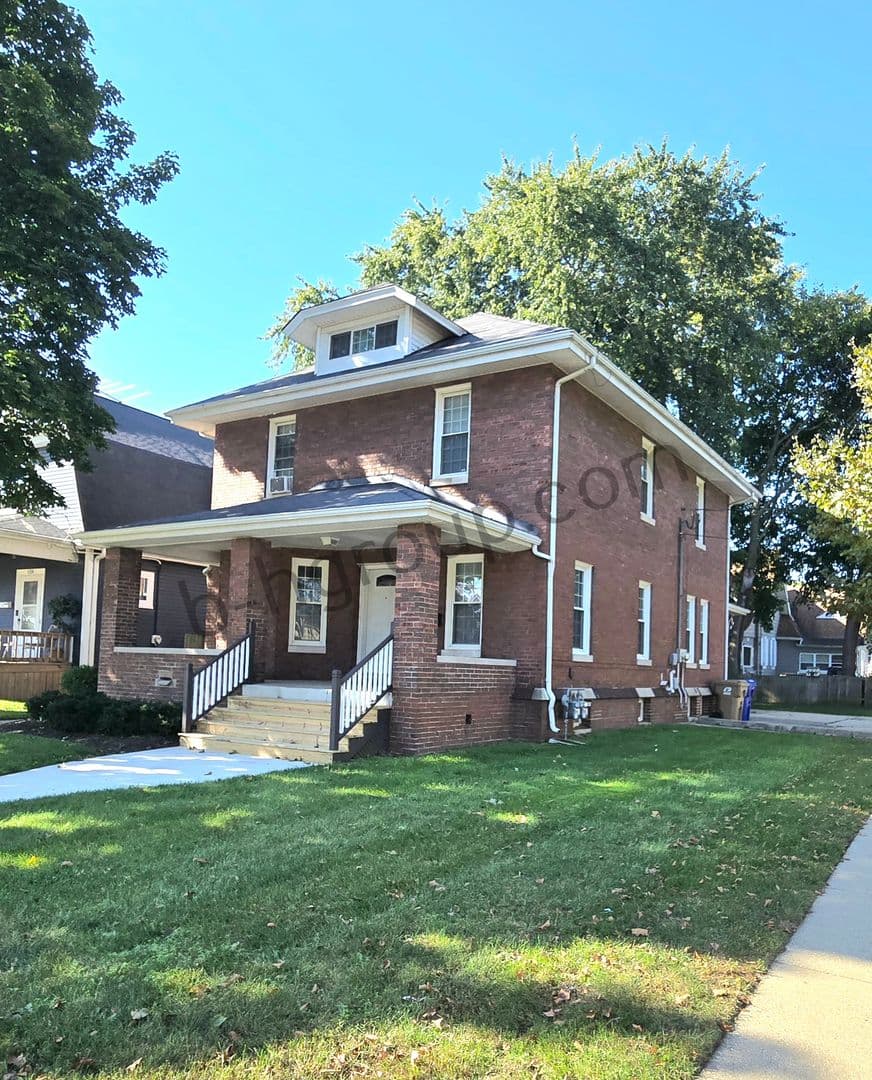 Kenosha Apartment: 6100 18th Ave