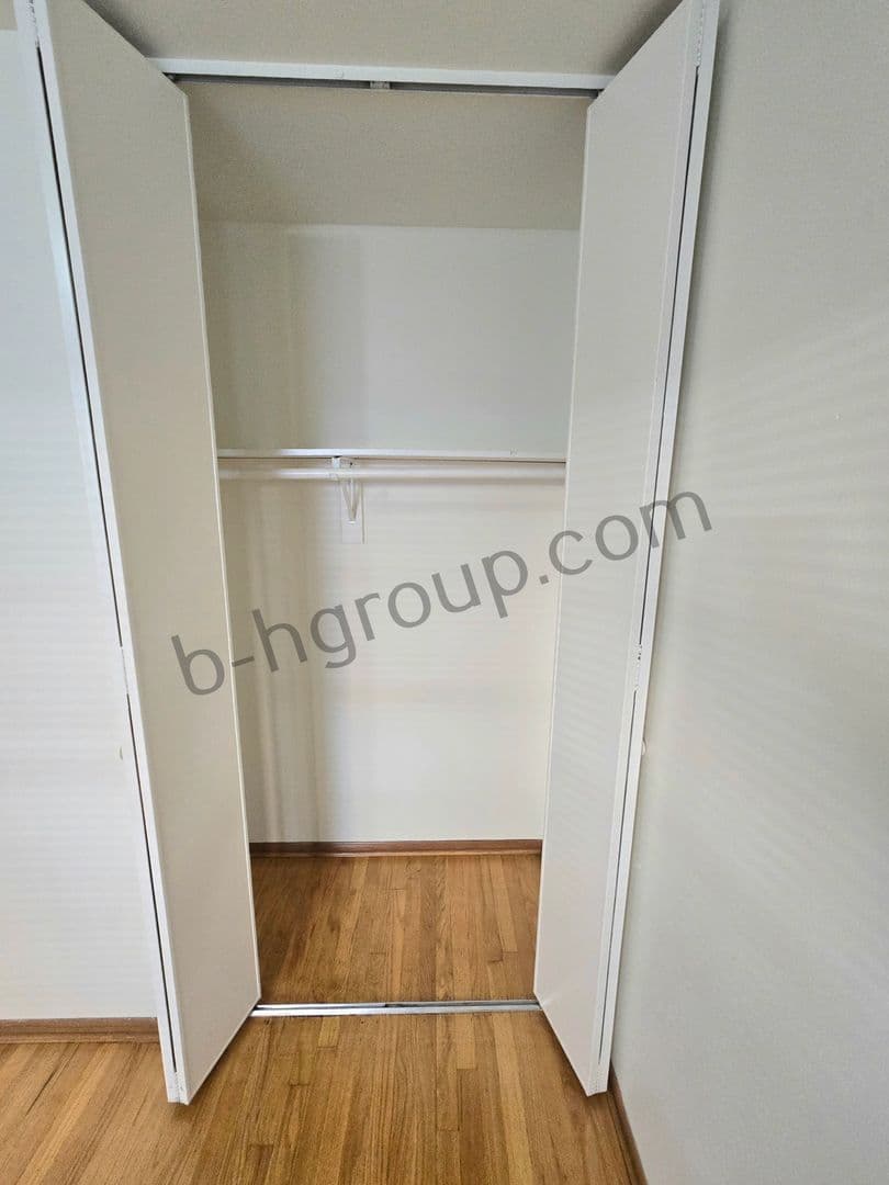 Kenosha Apartment: 2105 80th St
