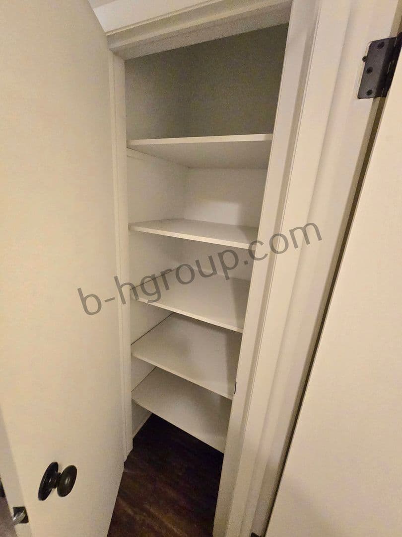 Kenosha Apartment: 5215 58th Ave