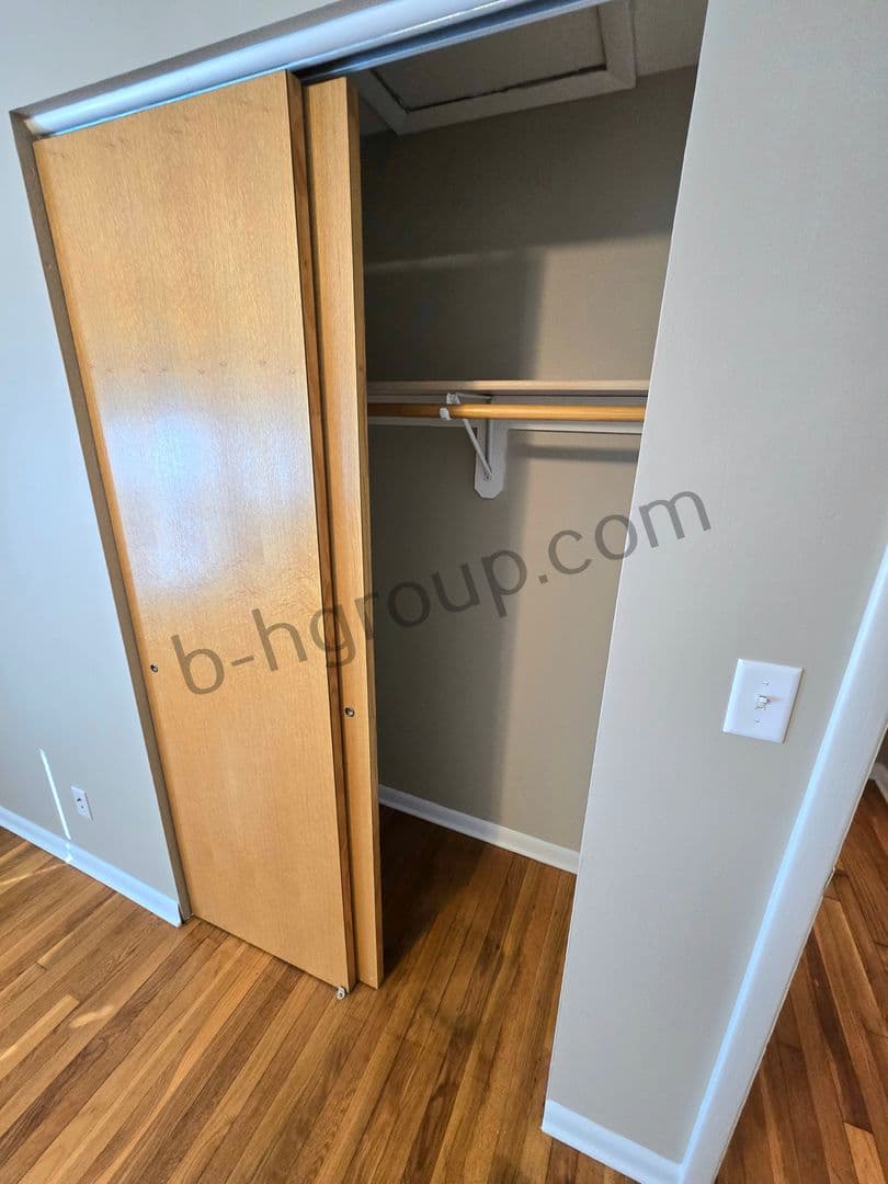 Kenosha Apartment: 2315 81st St
