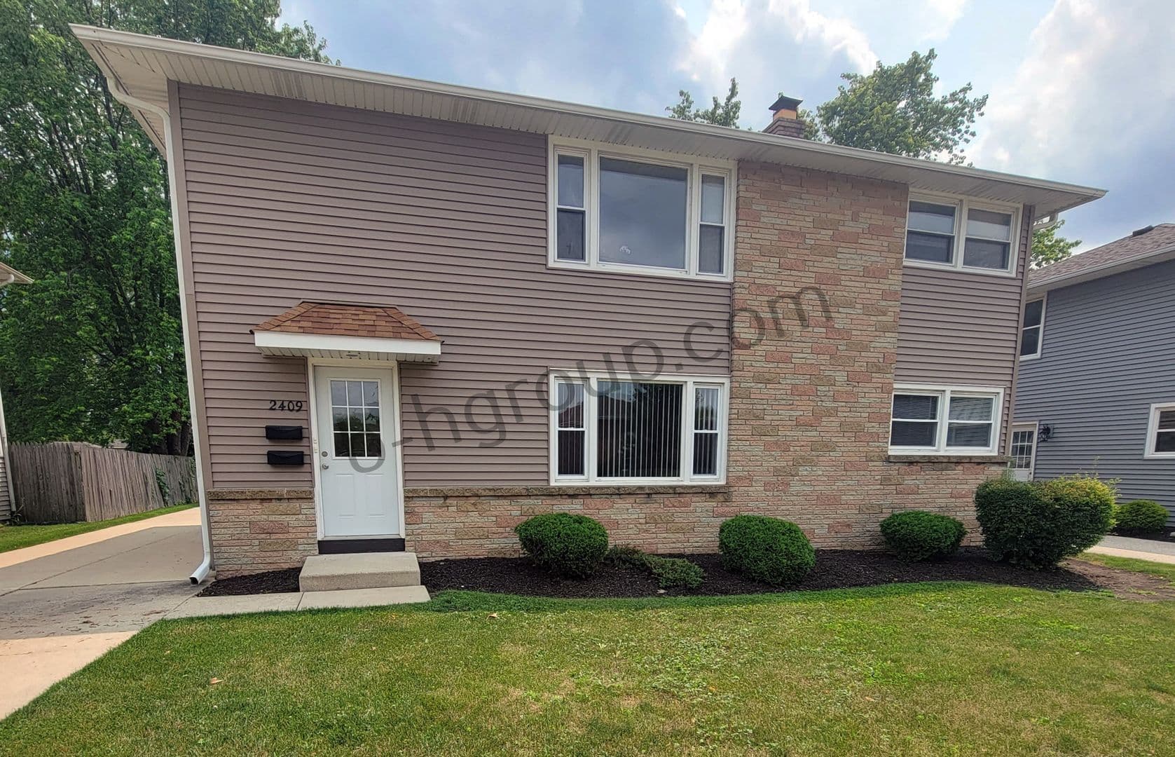 Kenosha Apartment: 2409 81st St