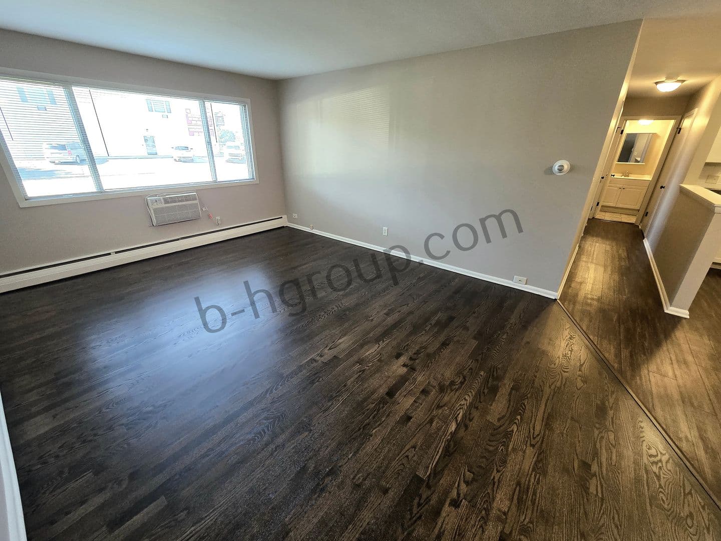 Kenosha Apartment: 5215 58th Ave