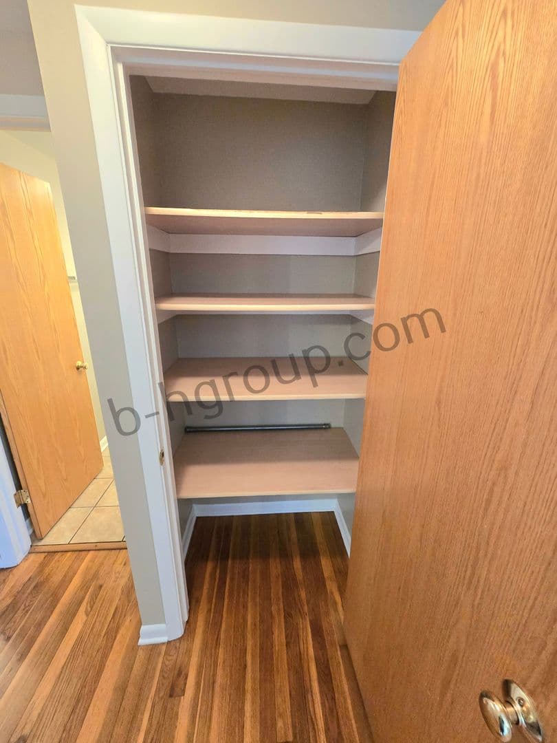 Kenosha Apartment: 2315 81st St