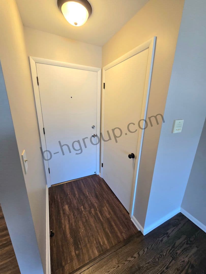 Kenosha Apartment: 5215 58th Ave