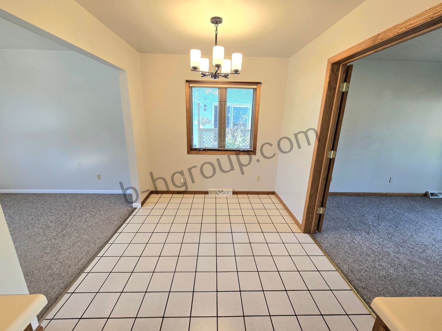 Kenosha Apartment: 4830 58th St