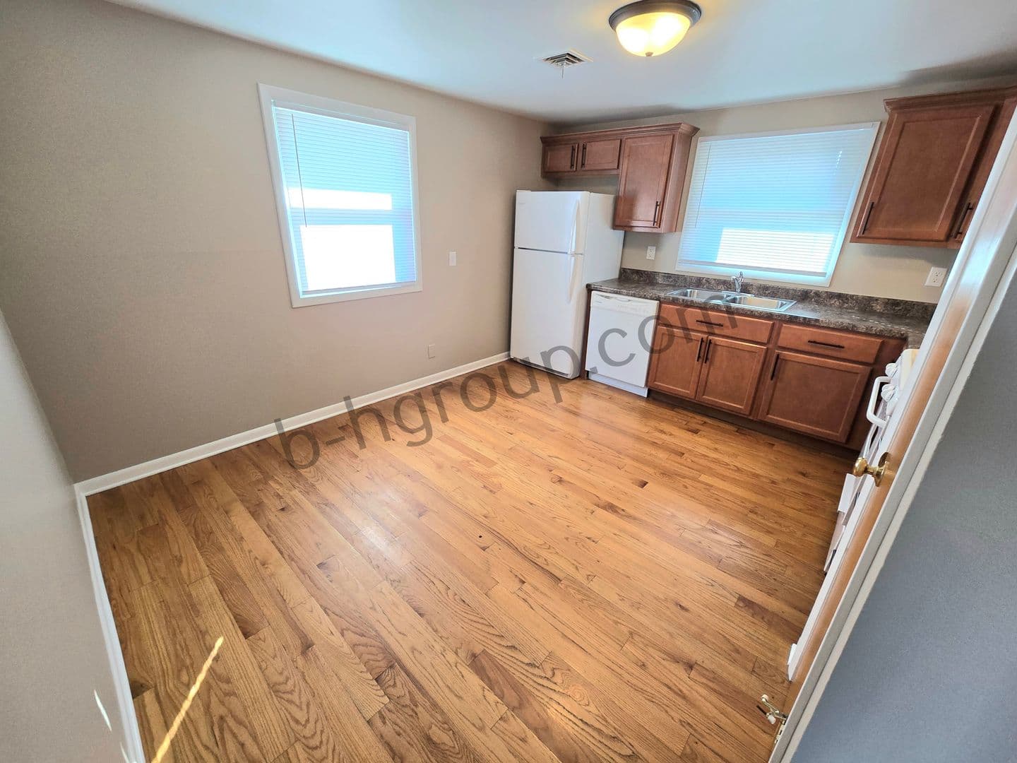 Kenosha Apartment: 2315 81st St
