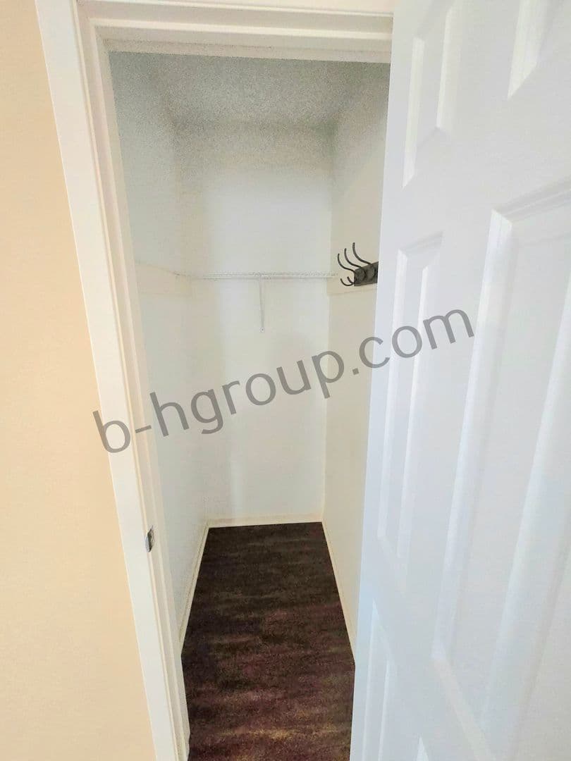 Union Grove Apartment: 1754 Milldrum St