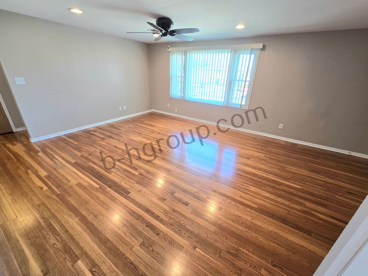 Kenosha Apartment: 2409 81st St