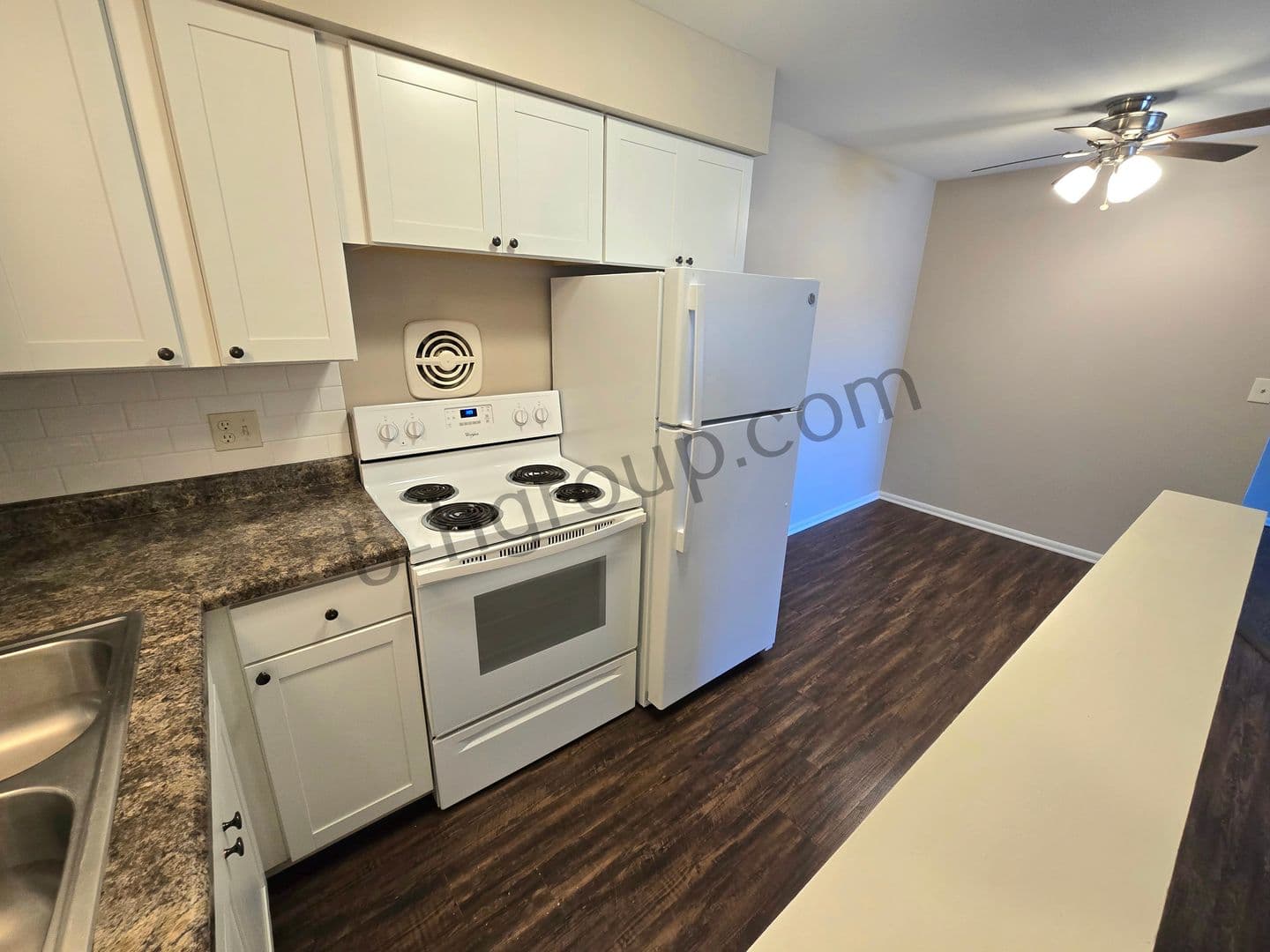 Kenosha Apartment: 5215 58th Ave