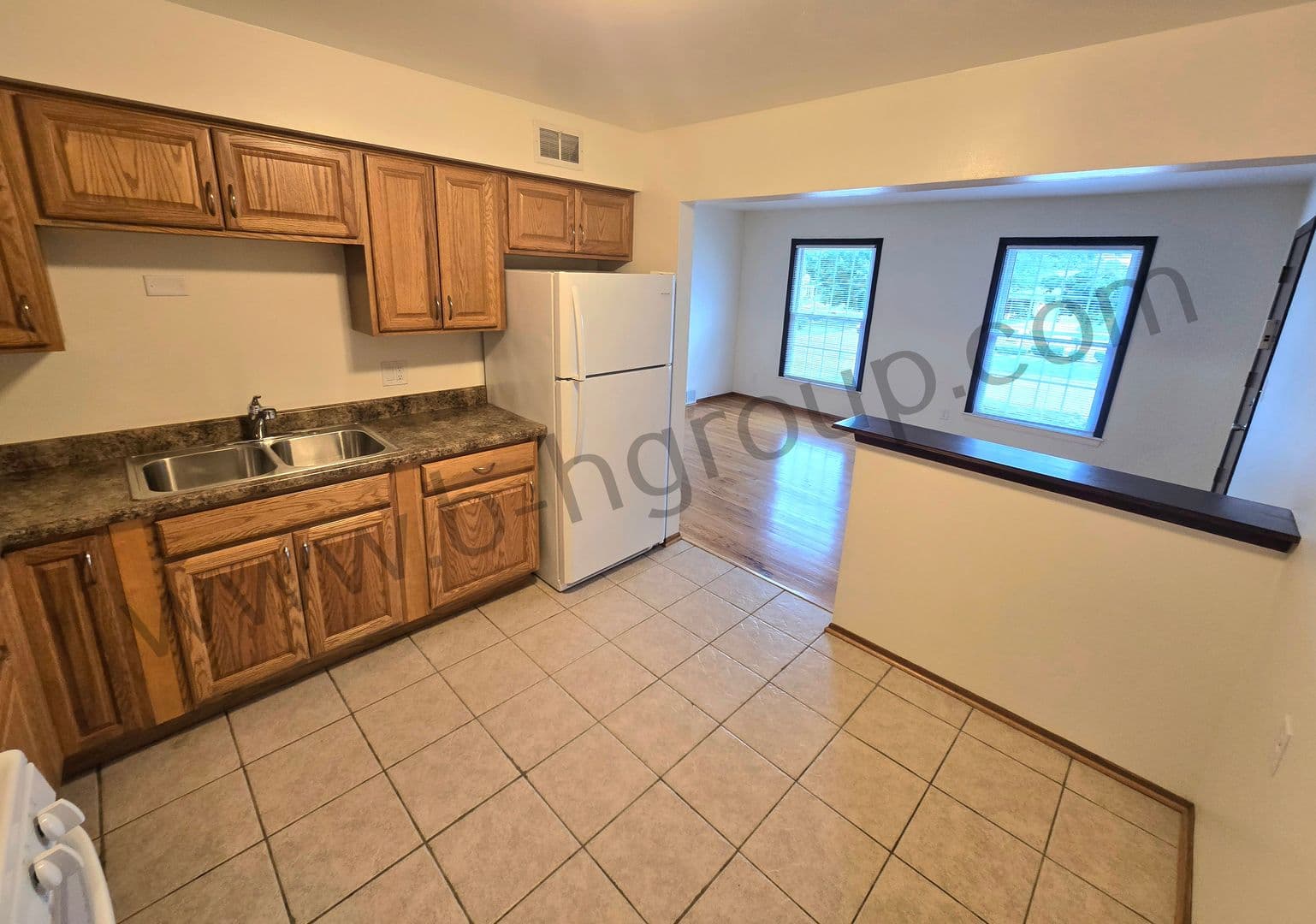 Kenosha Apartment: 2105 80th St