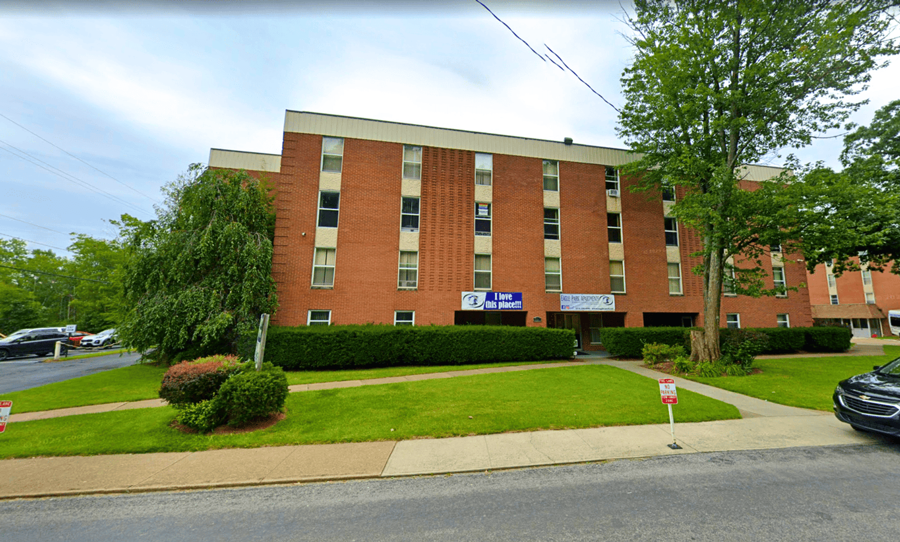 Clarion Apartment: 301 Grand Avenue