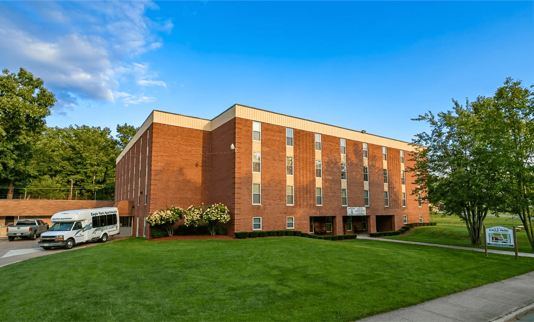 Clarion Apartment: 301 Grand Avenue