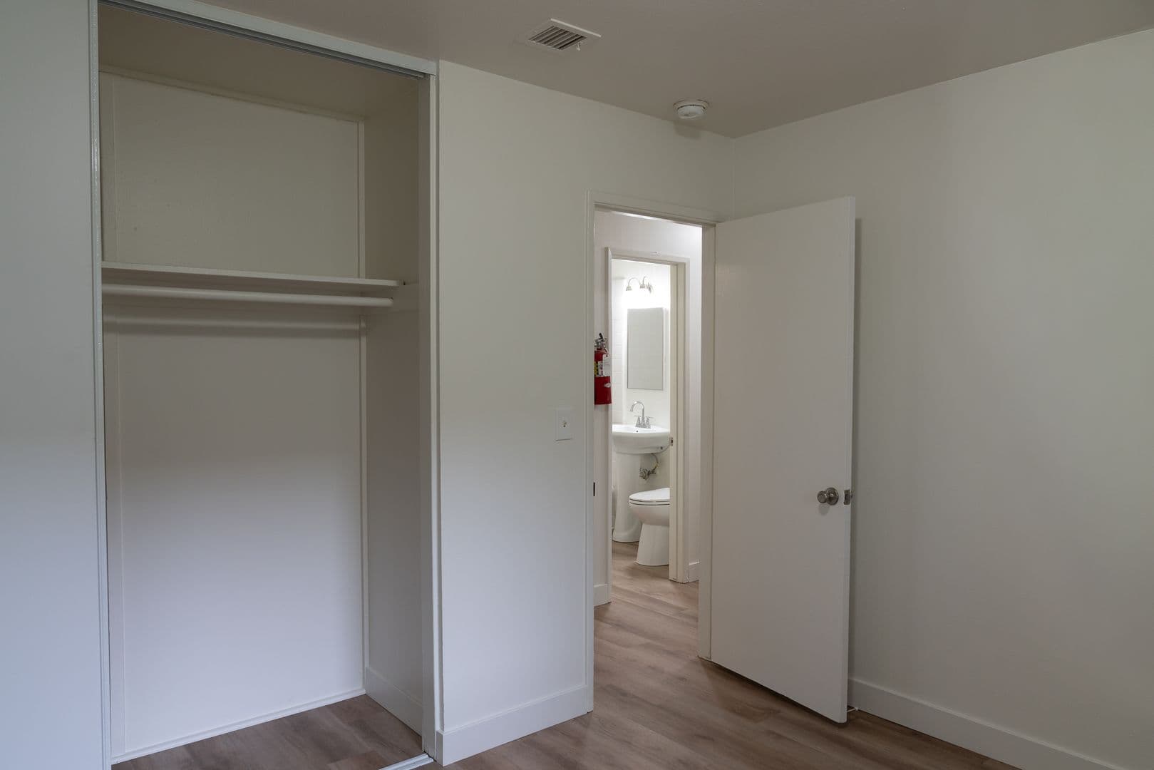 Ventura Apartment: 6500 Telephone Road