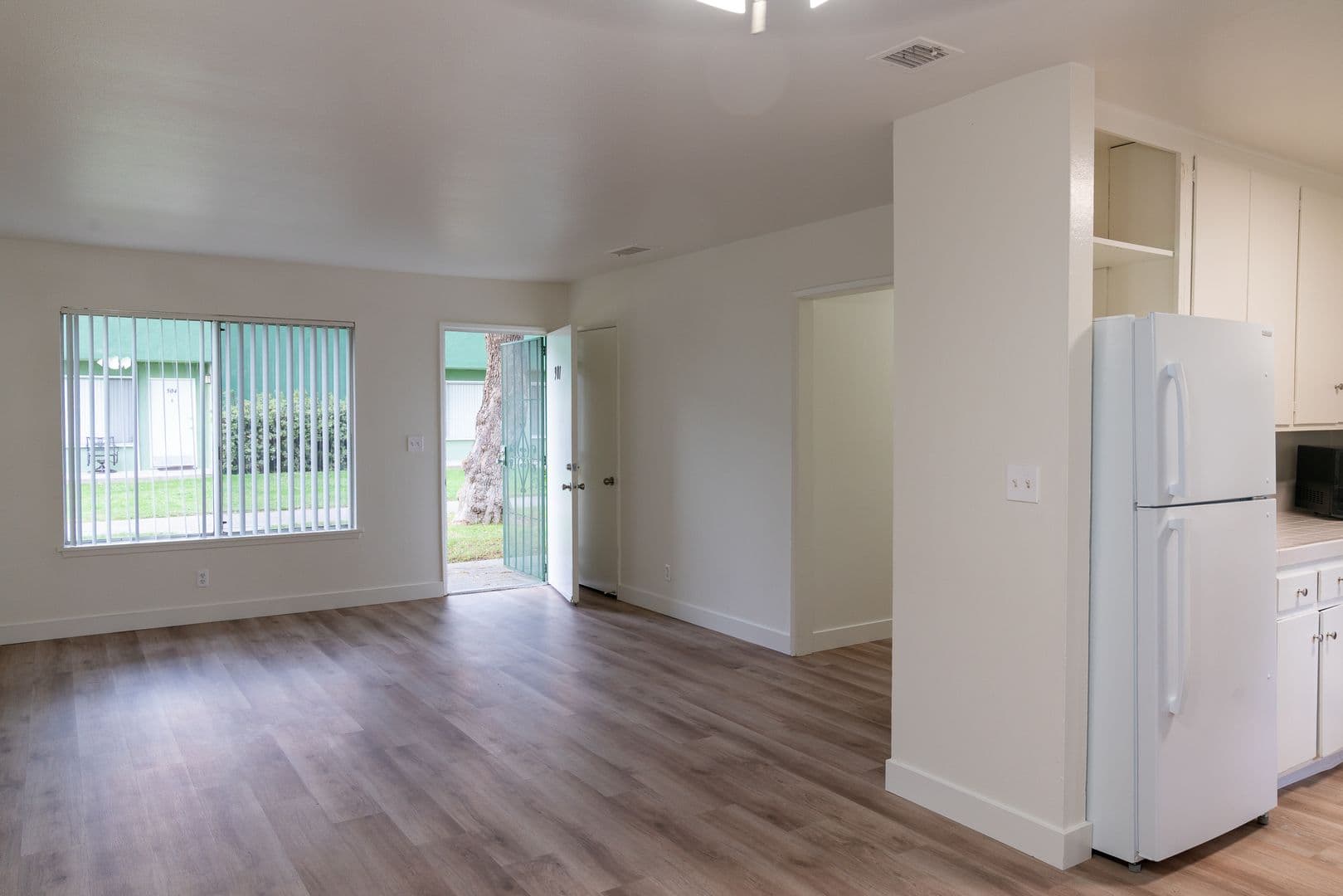 Ventura Apartment: 6500 Telephone Road