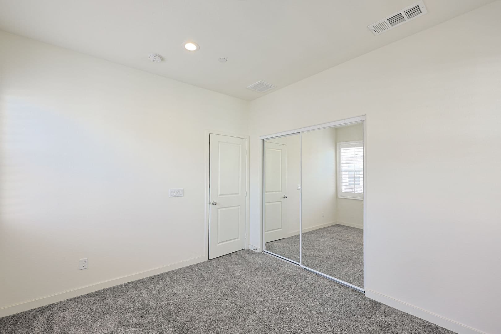 Oceanside House: 4110 Mission Tree Way