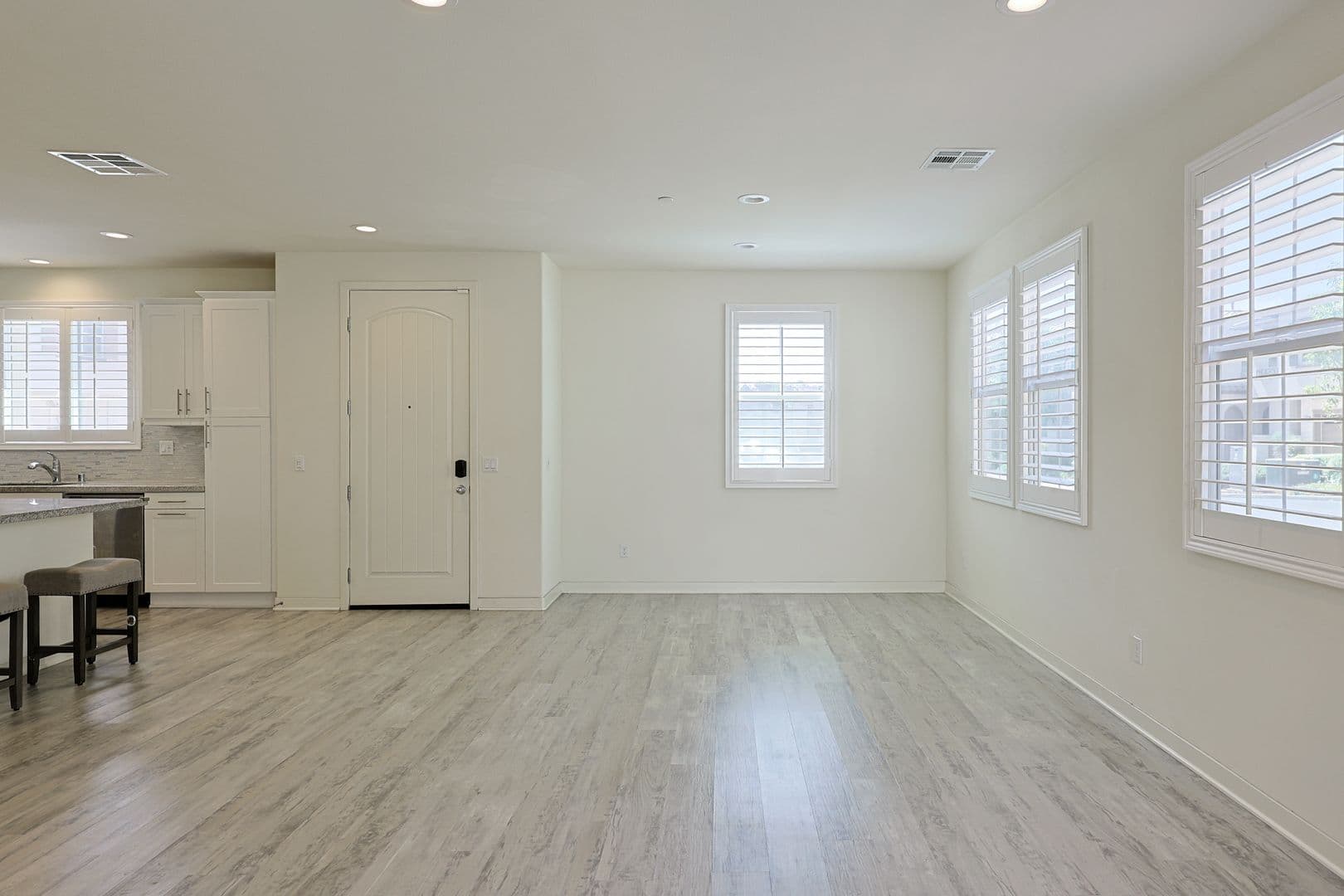 Oceanside House: 4110 Mission Tree Way