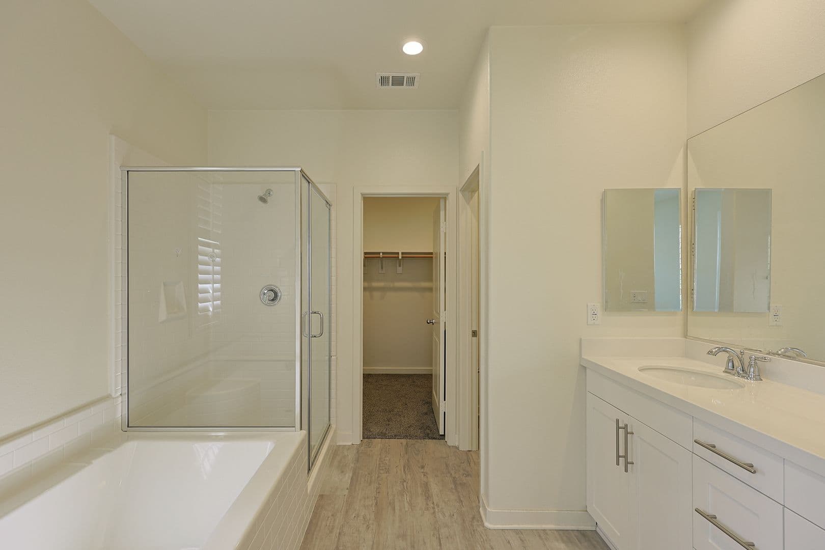 Oceanside House: 4110 Mission Tree Way