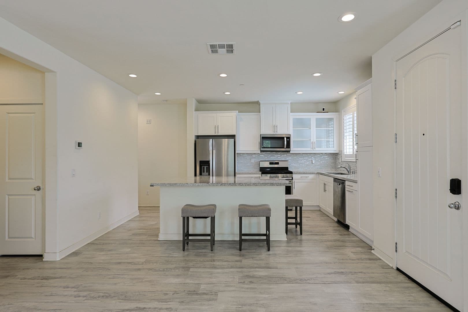 Oceanside House: 4110 Mission Tree Way