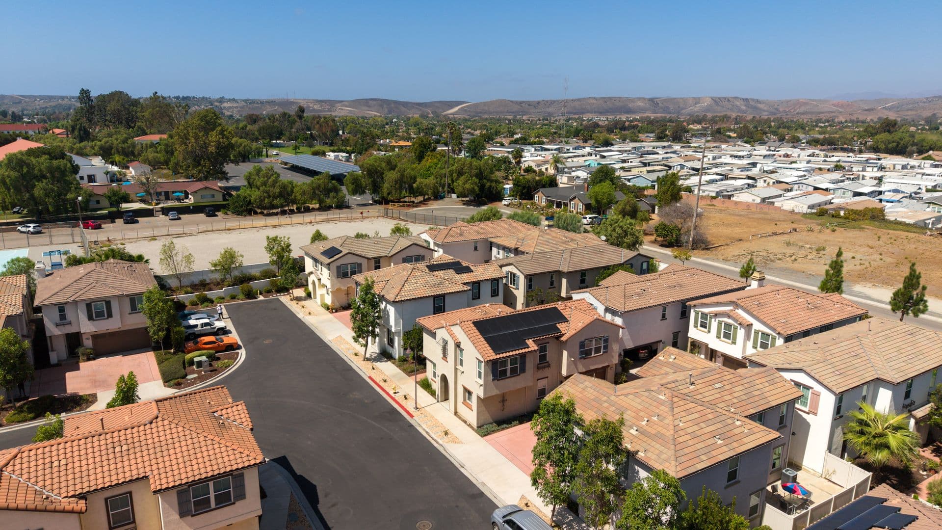 Oceanside House: 4110 Mission Tree Way
