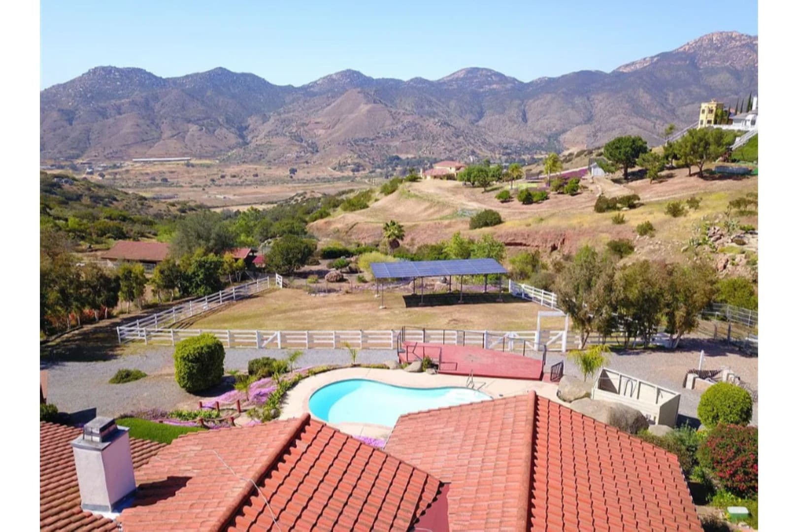 El Cajon Apartment: 10610 Quail Canyon Rd