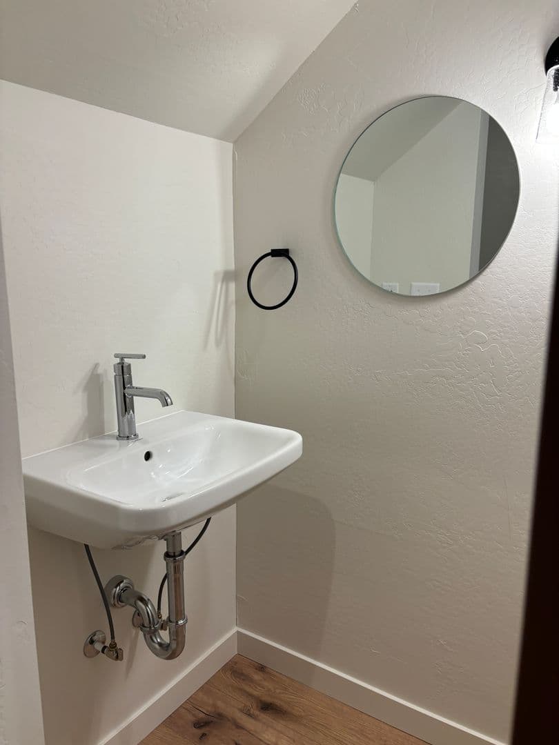 Helena Apartment: 2328 Shorthorn Ave.