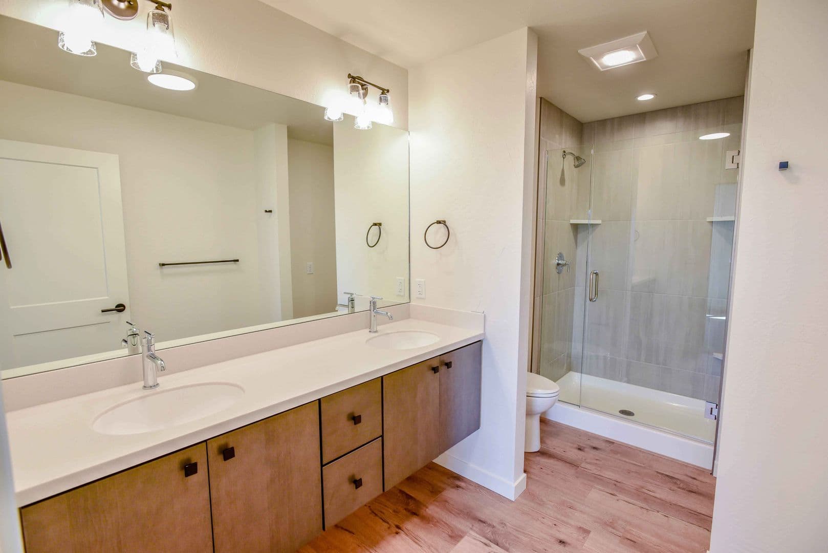 Helena Apartment: 2342 Shorthorn Ave.