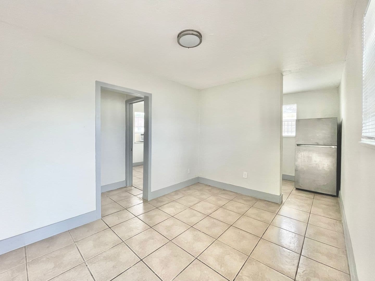 Miami Apartment: 1500 NW 65 St