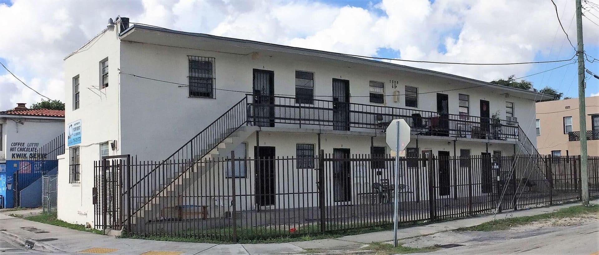 Miami Apartment: 1500 NW 65 St