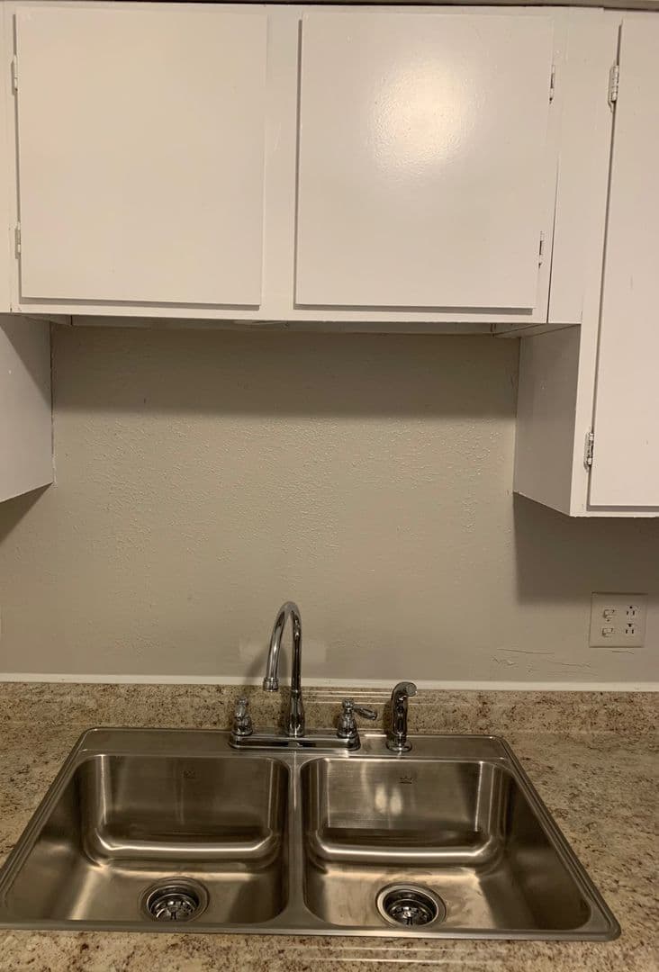 Lubbock Apartment: Boston and 44th St