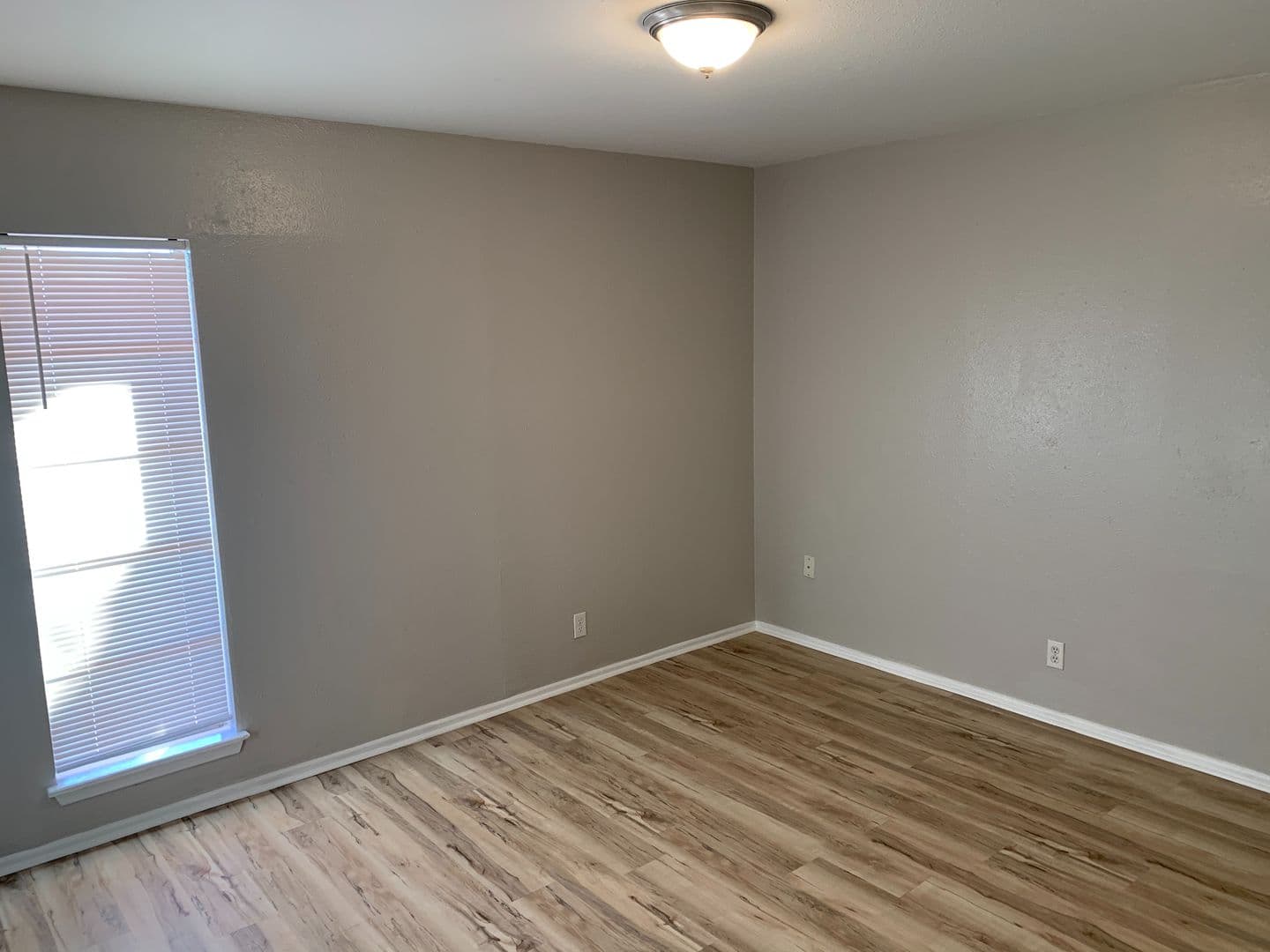 Lubbock Apartment: Boston and 44th St