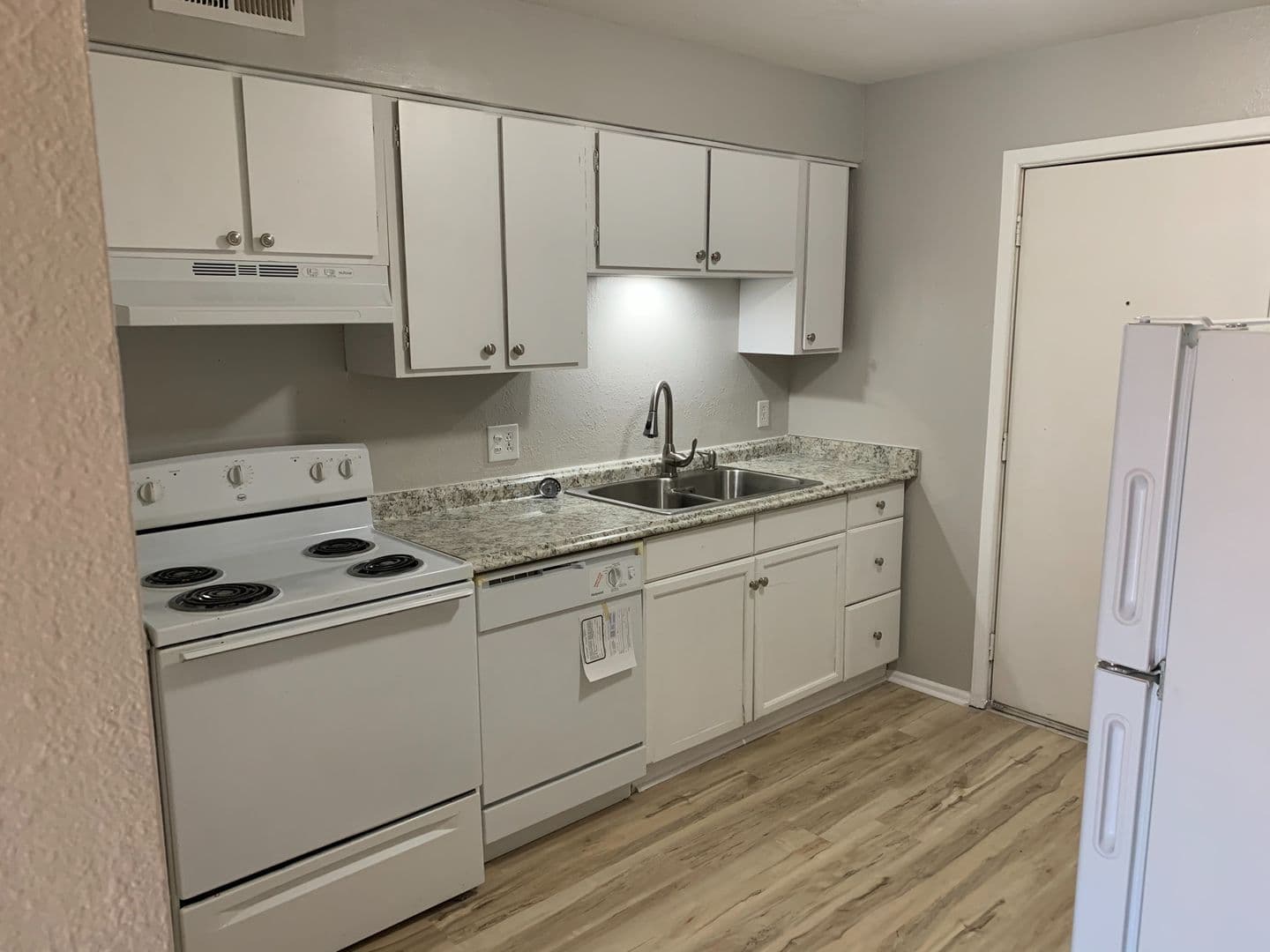 Lubbock Apartment: Boston and 44th St
