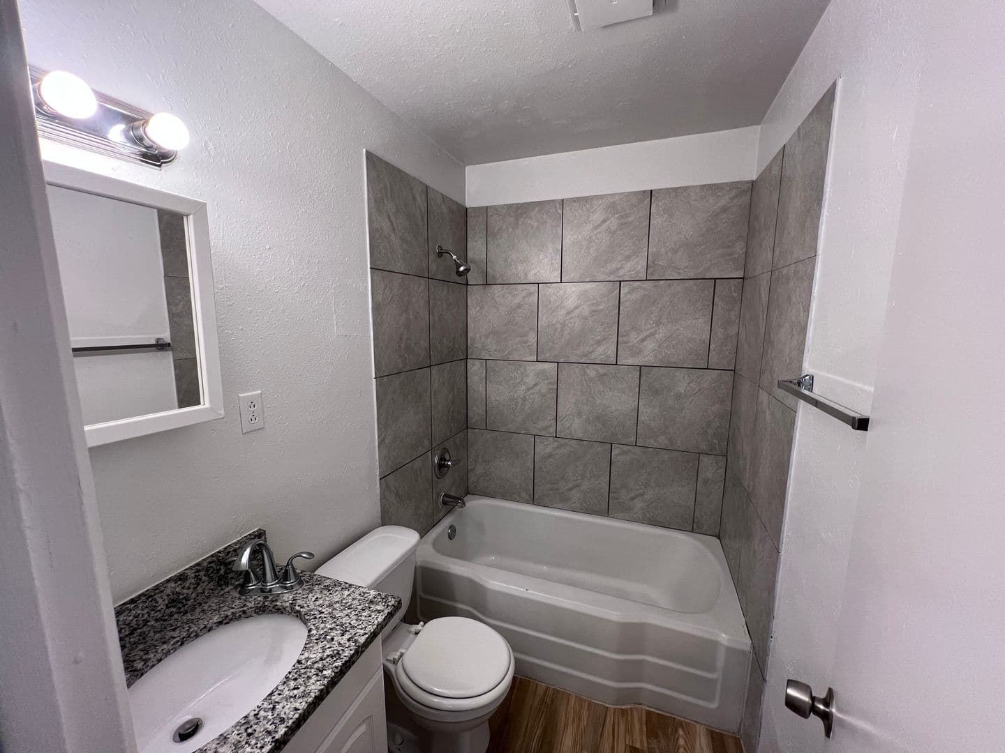Lubbock Apartment: Boston and 44th St