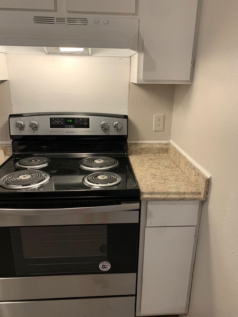 Lubbock Apartment: Boston and 44th St