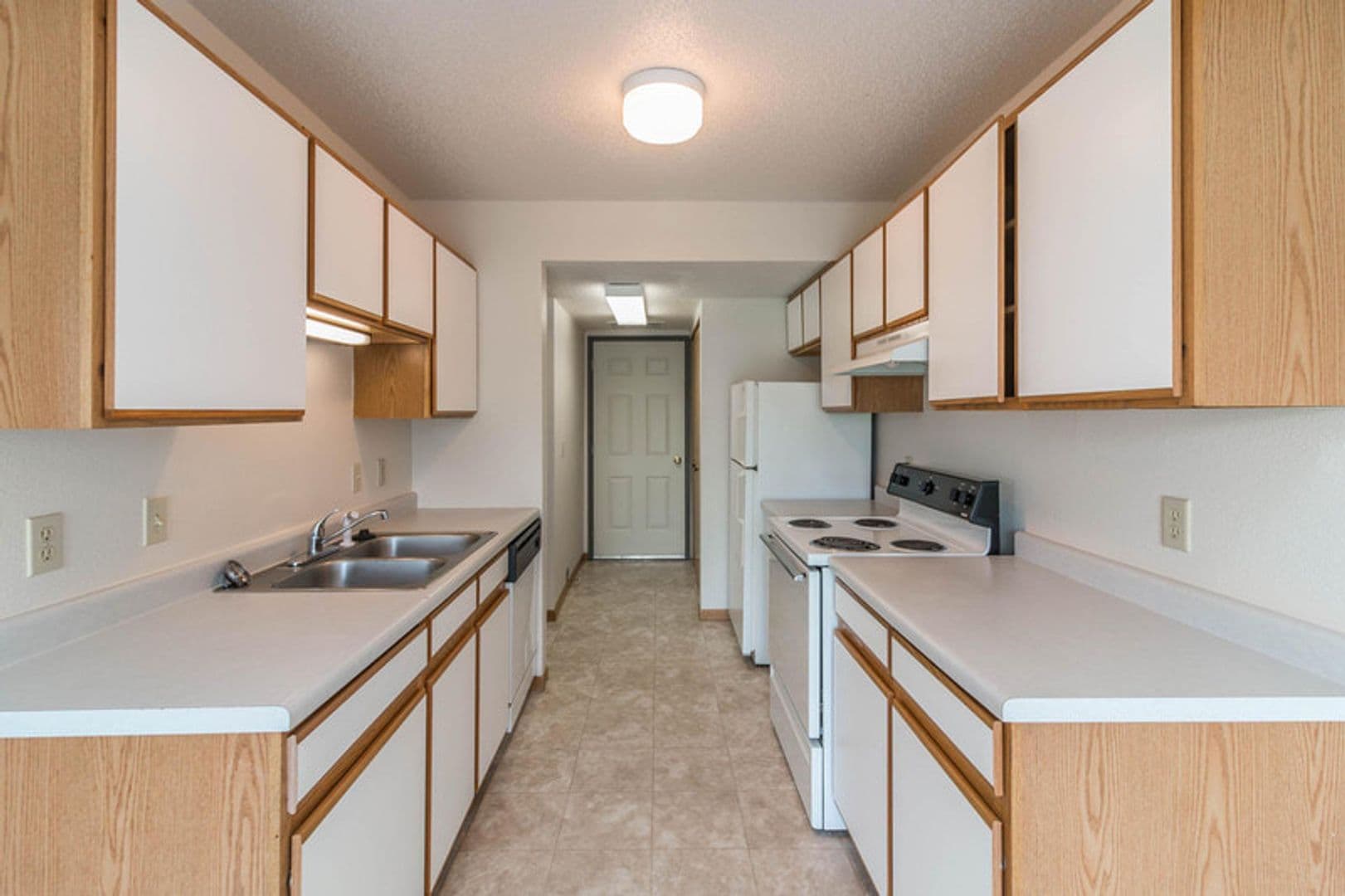 GLENCOE Apartment: 2401 14TH ST E