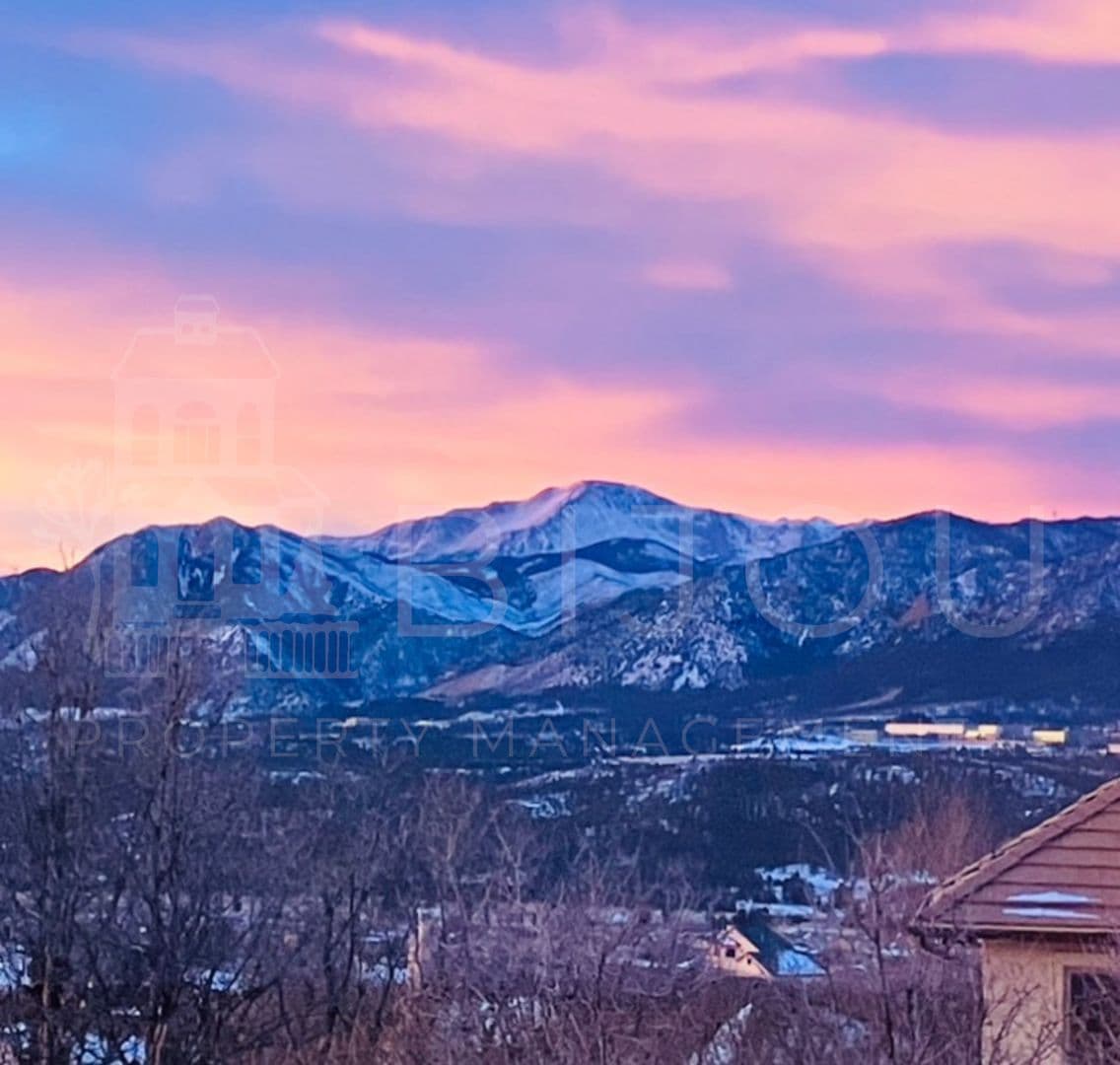 Colorado Springs House: 15325 Copperfield Dr