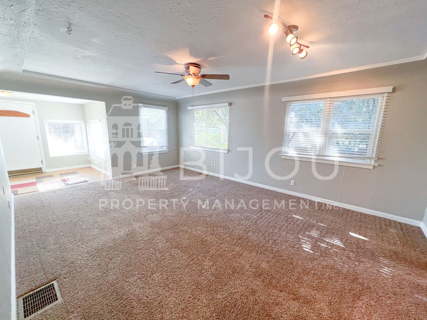Colorado Springs Apartment: 238 N. Prospect St