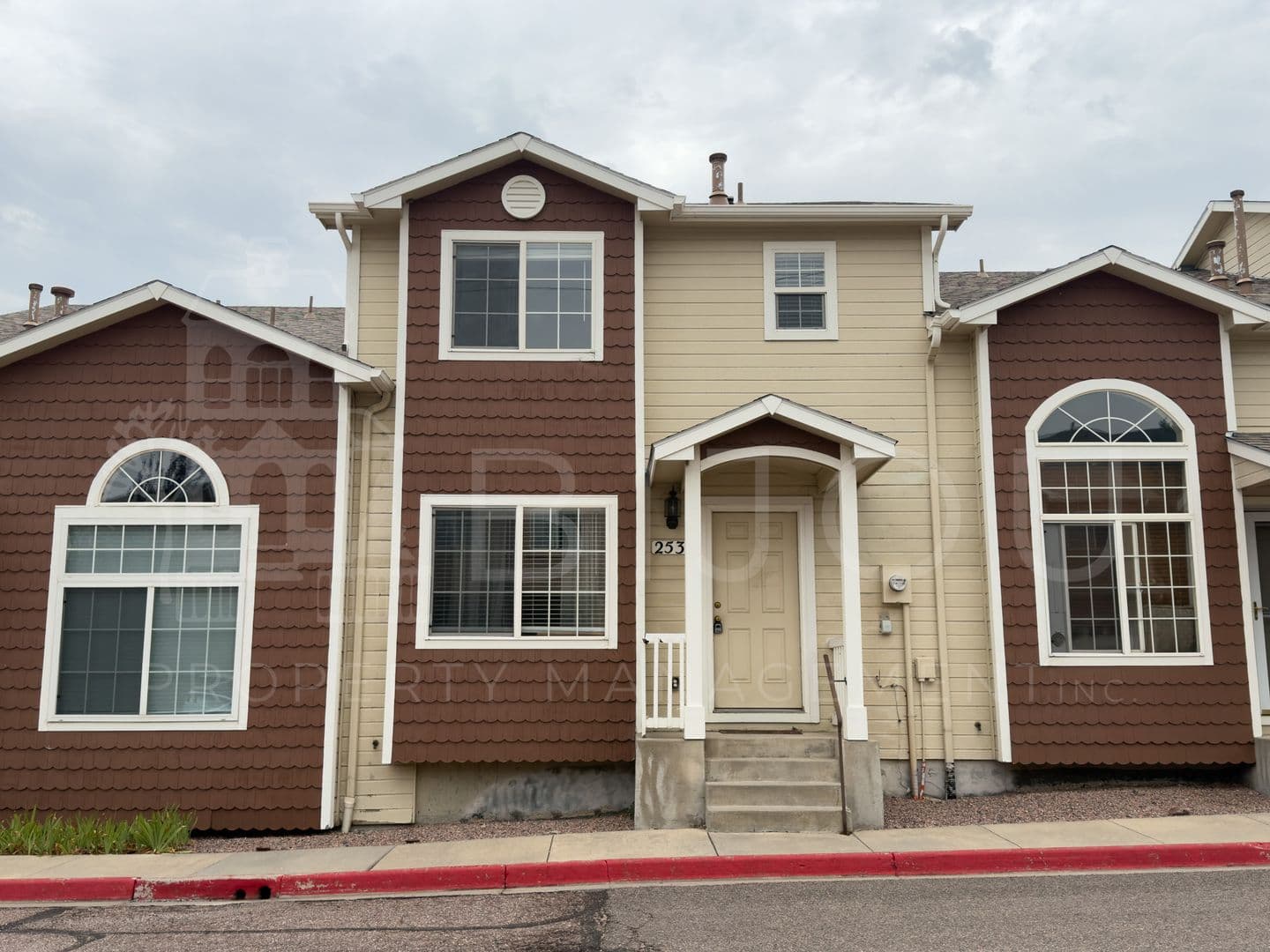 Colorado Springs House: 2533 Mesa Springs View