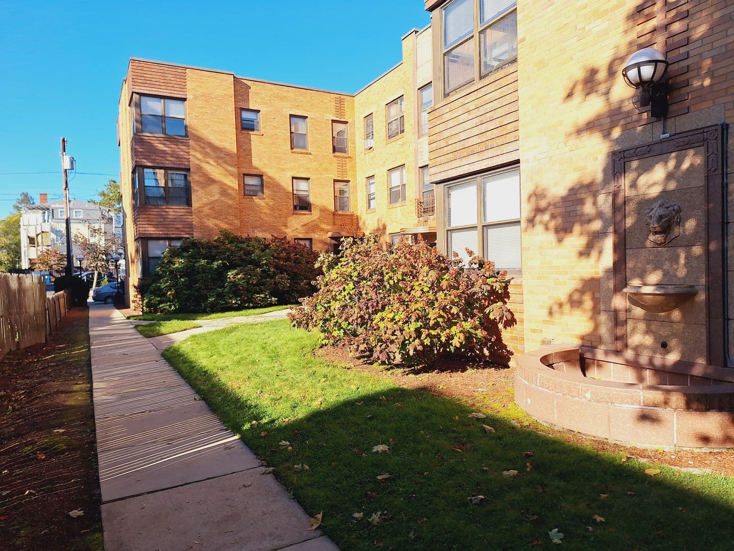 PROVIDENCE Apartment: 218 WATERMAN STREET