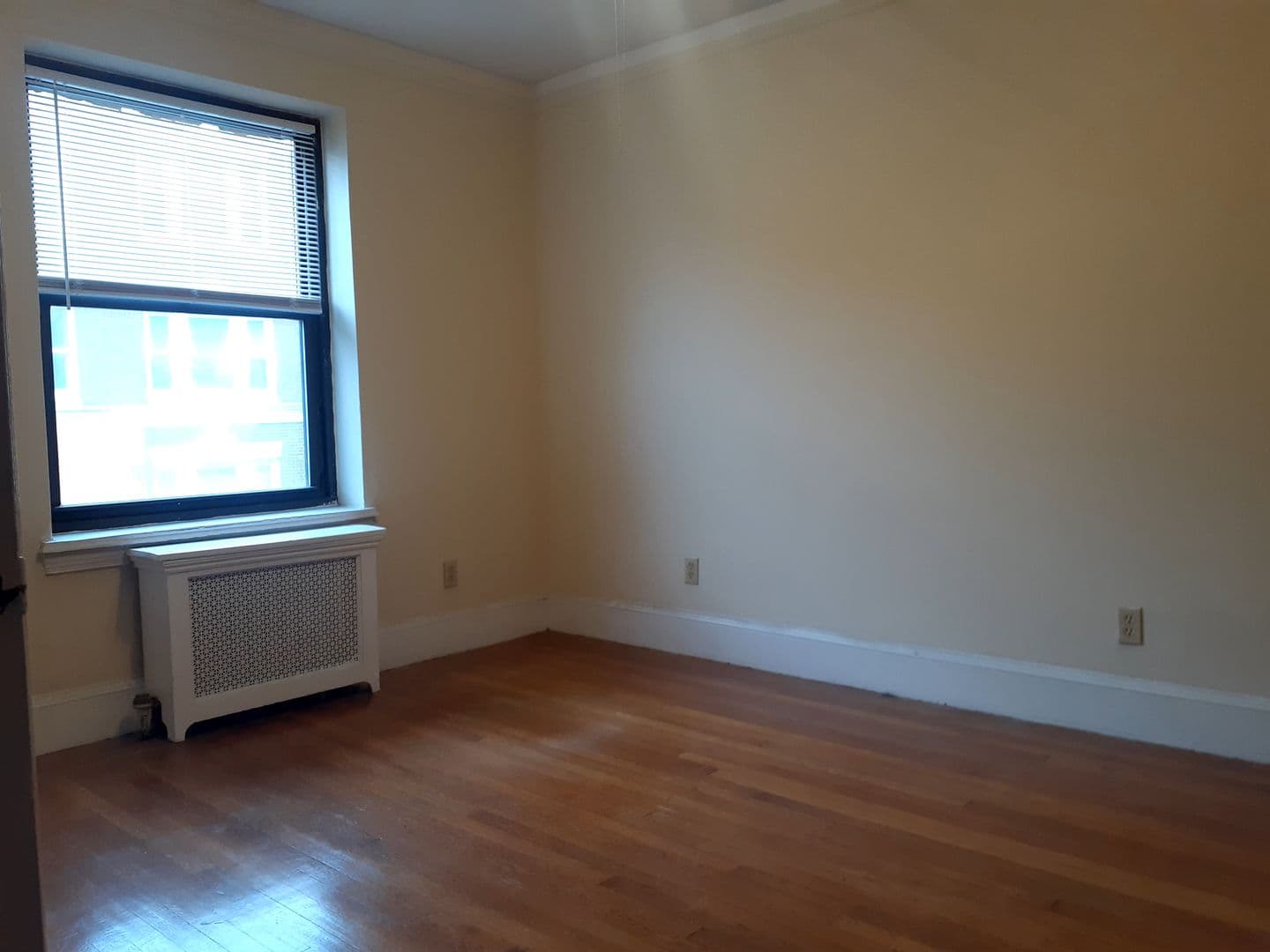 PROVIDENCE Apartment: 218 WATERMAN STREET