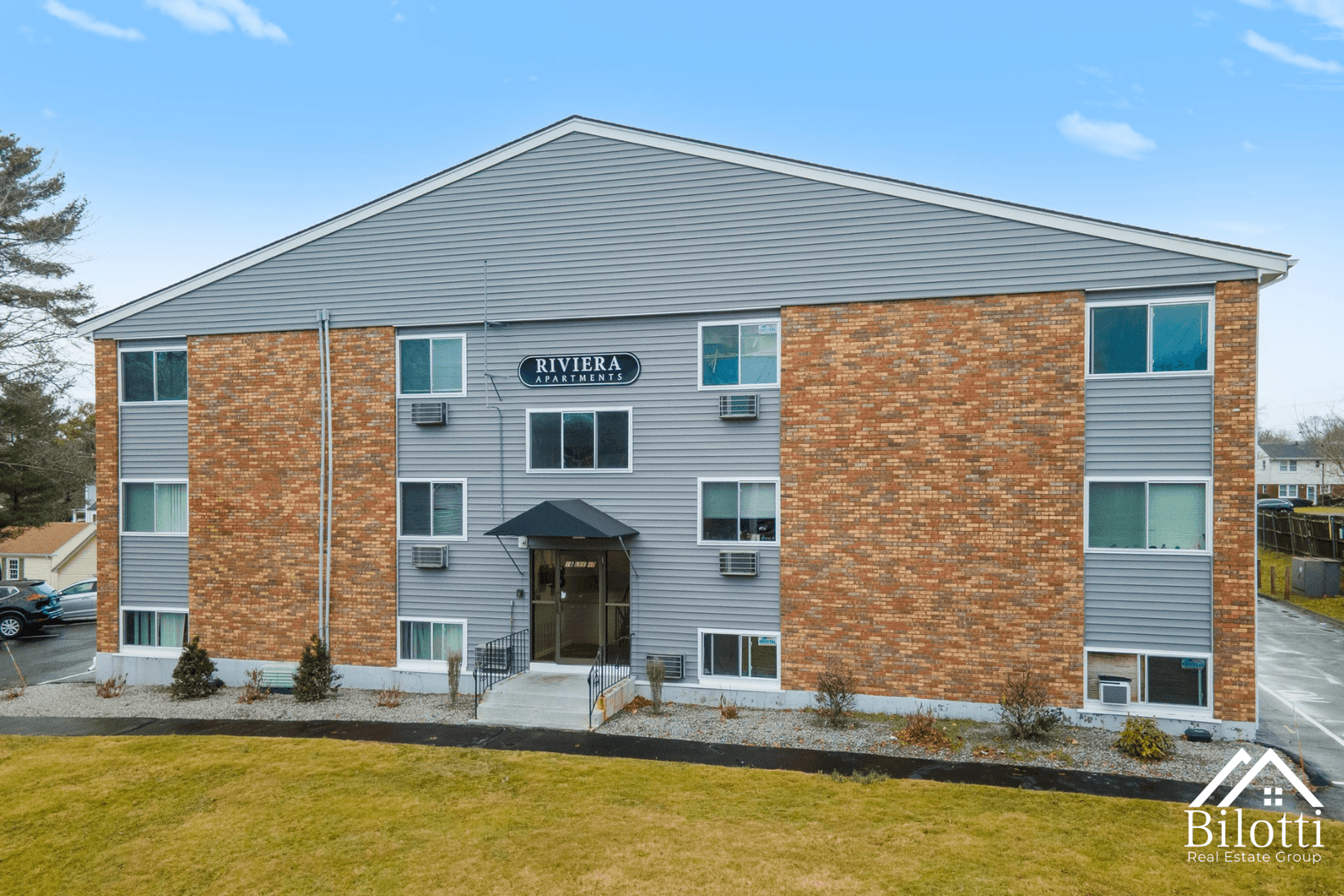 East Providence Apartment: 18 Lee Road