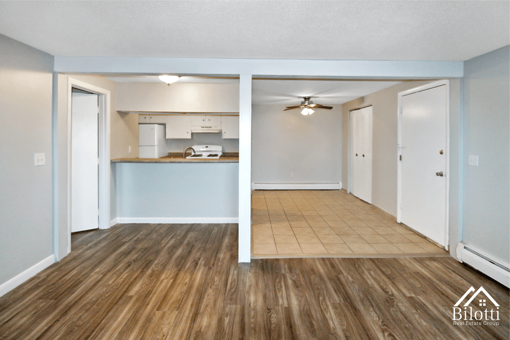 Cranston Apartment: 941 Dyer Avenue