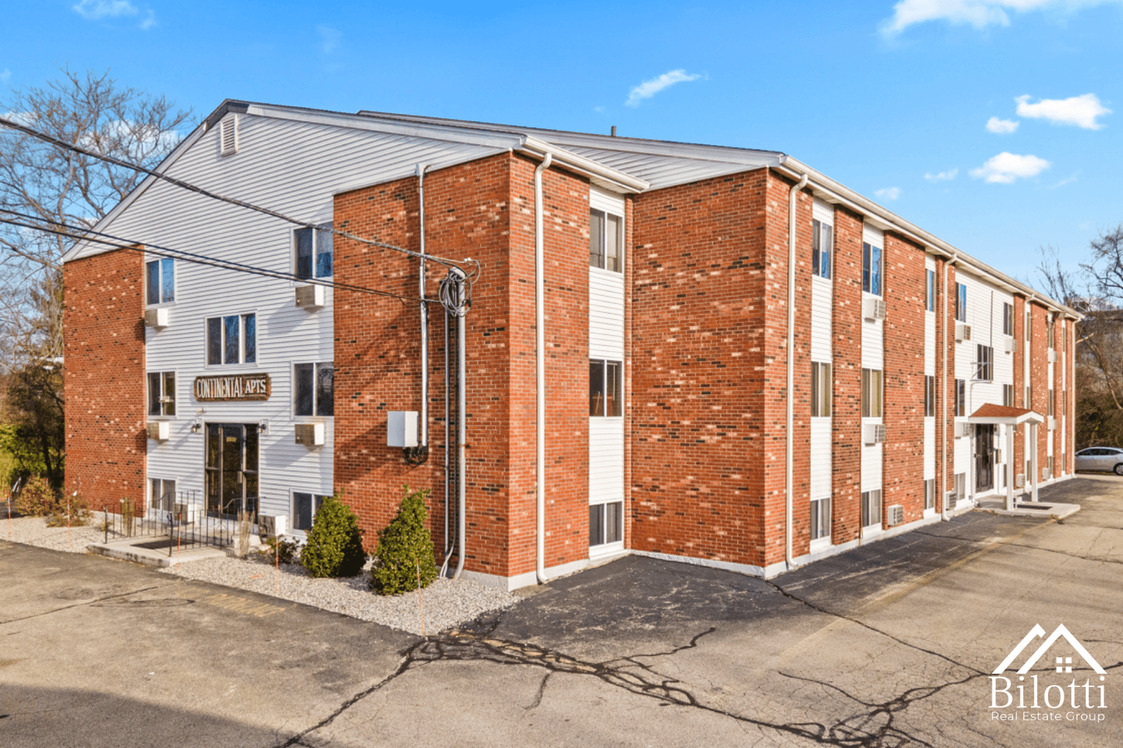 East Providence Apartment: 1250 South Broadway