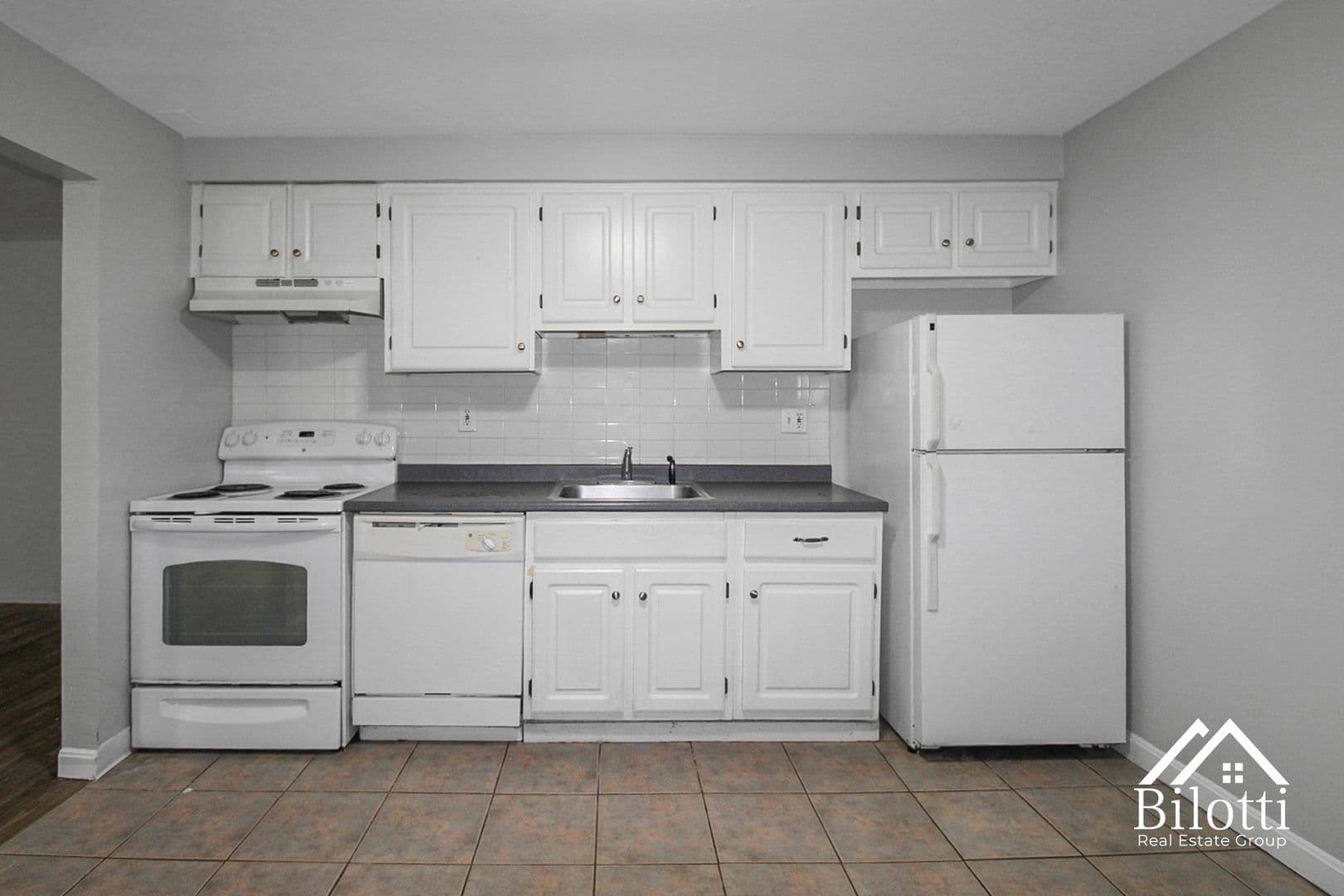 North Providence Apartment: 264 Fruit Hill Avenue