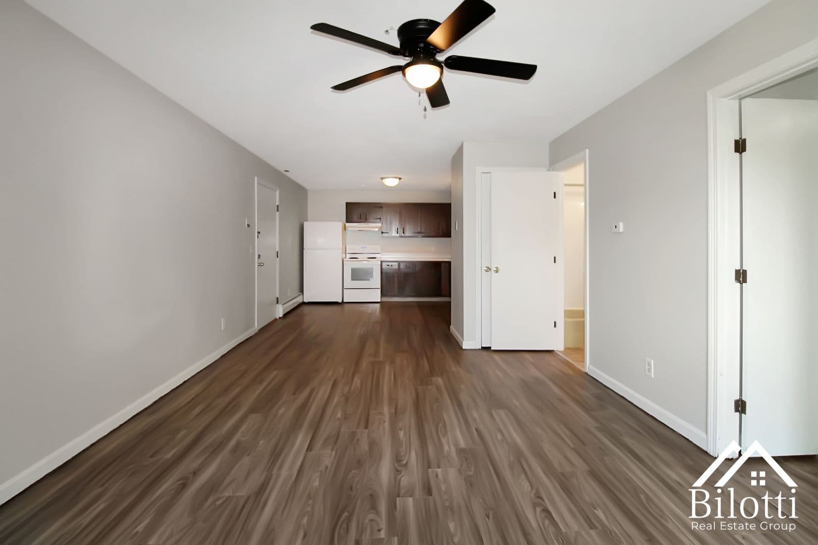 East Providence Apartment: 18 Lee Road