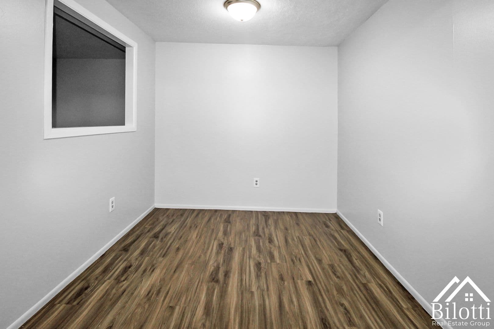 Pawtucket Apartment: 325 Prospect Street