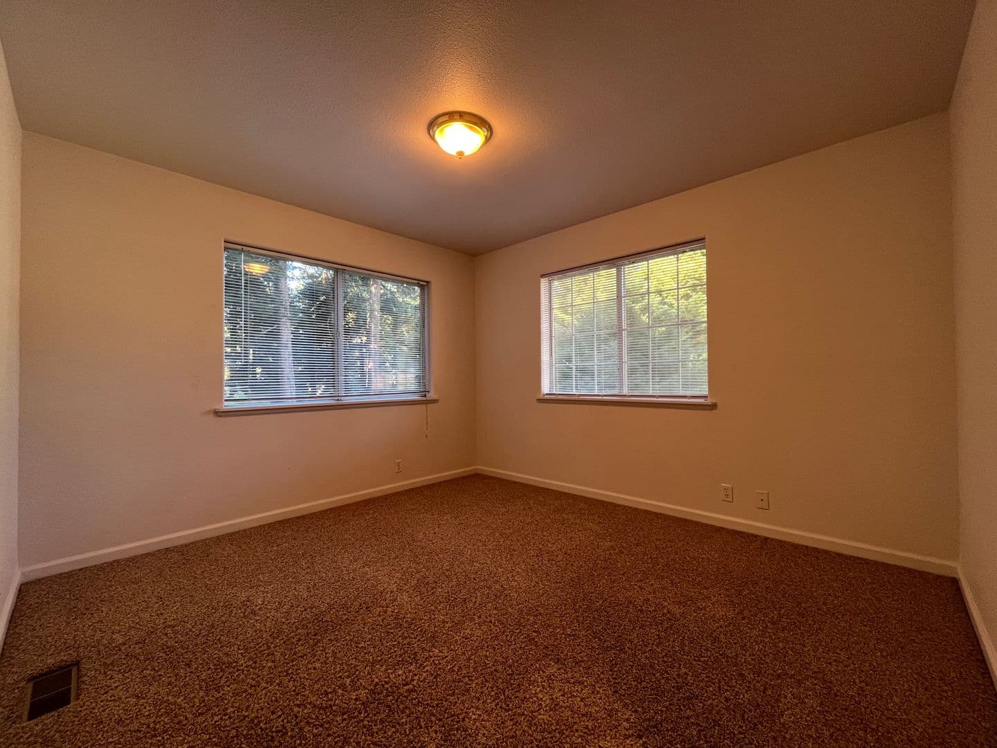 Eureka House: 1146 Vista DR