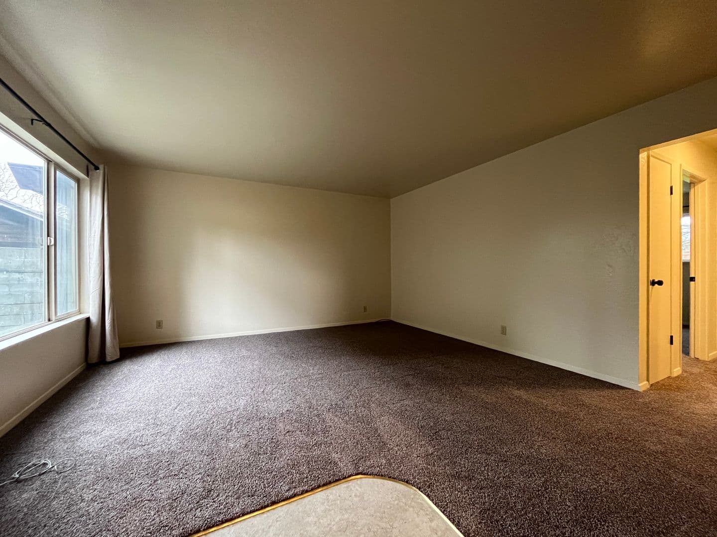 Arcata Apartment: 964 9th ST