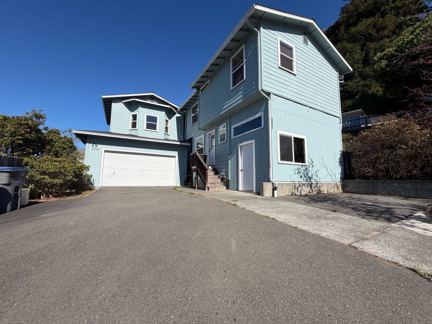Arcata Apartment: 1771 Golf Course RD