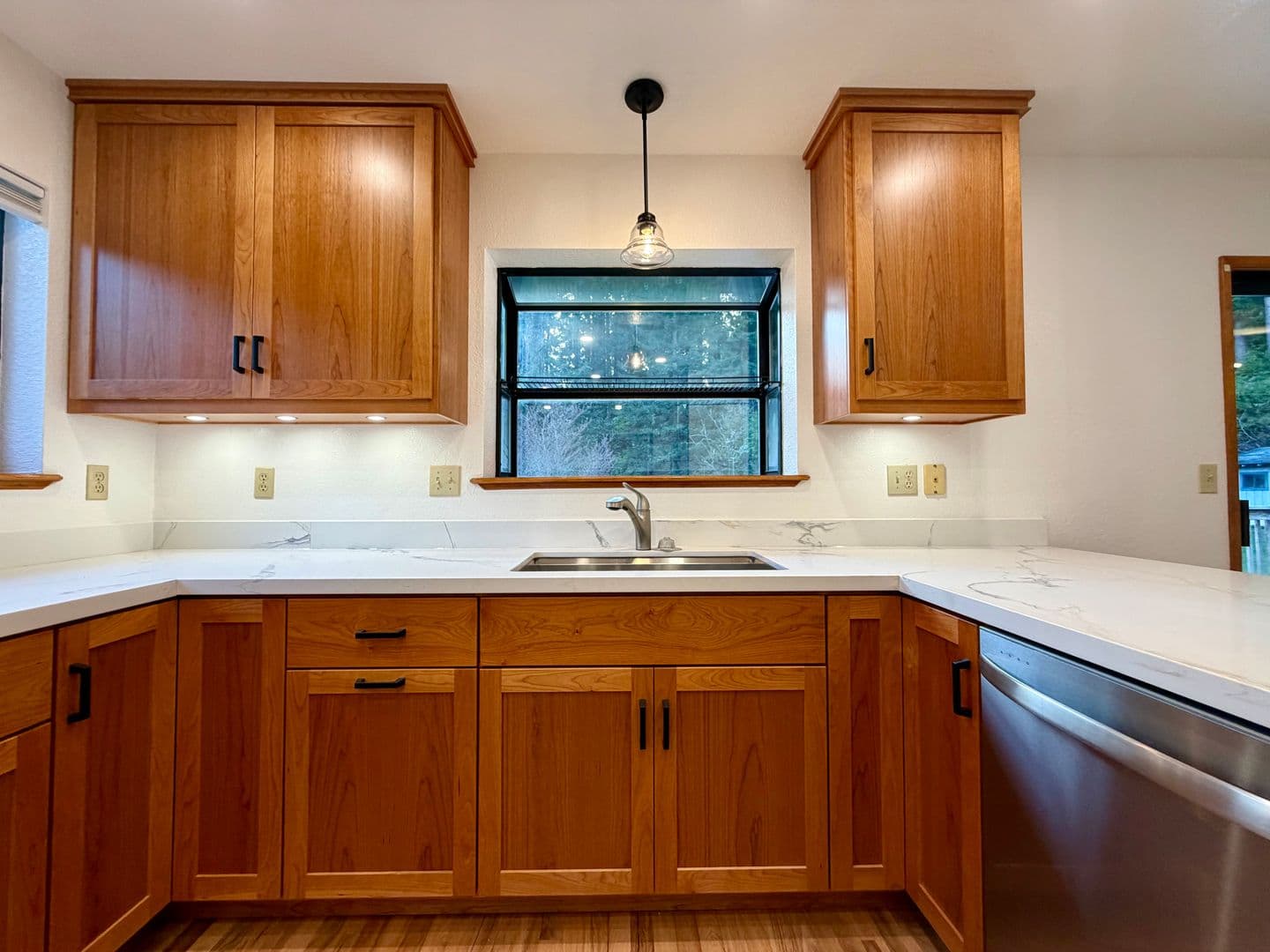 Eureka Townhome: 4036 Campton RD