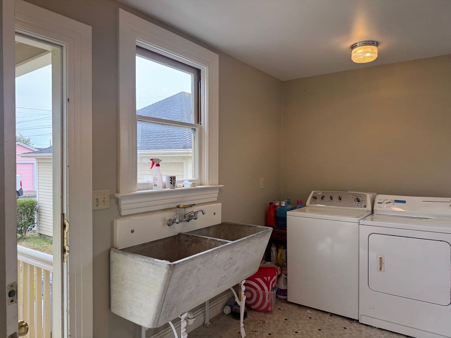 Eureka Apartment: 2146 C ST